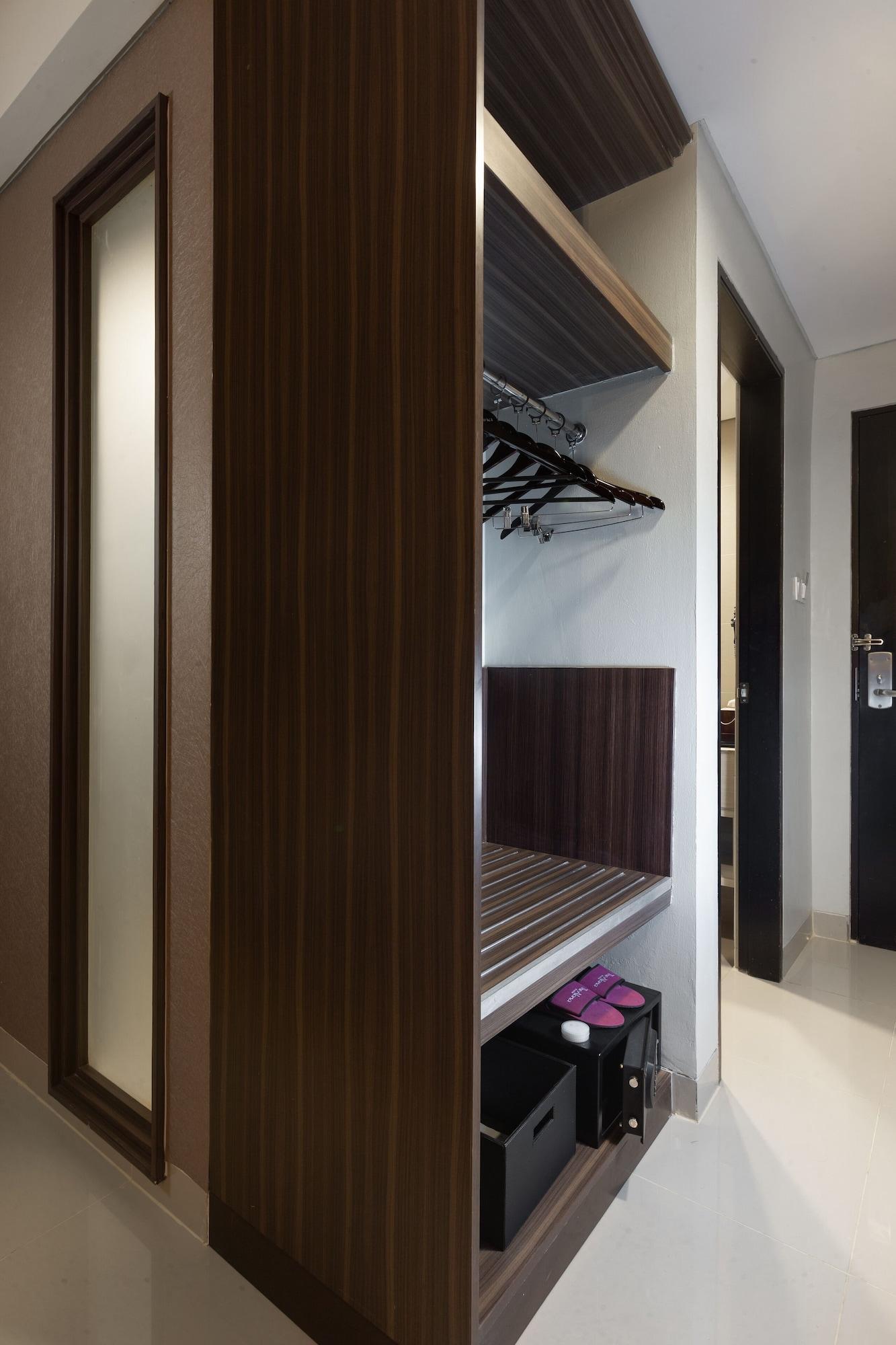 The Alana Hotel & Conference Center Malioboro Yogyakarta By Aston Exteriör bild