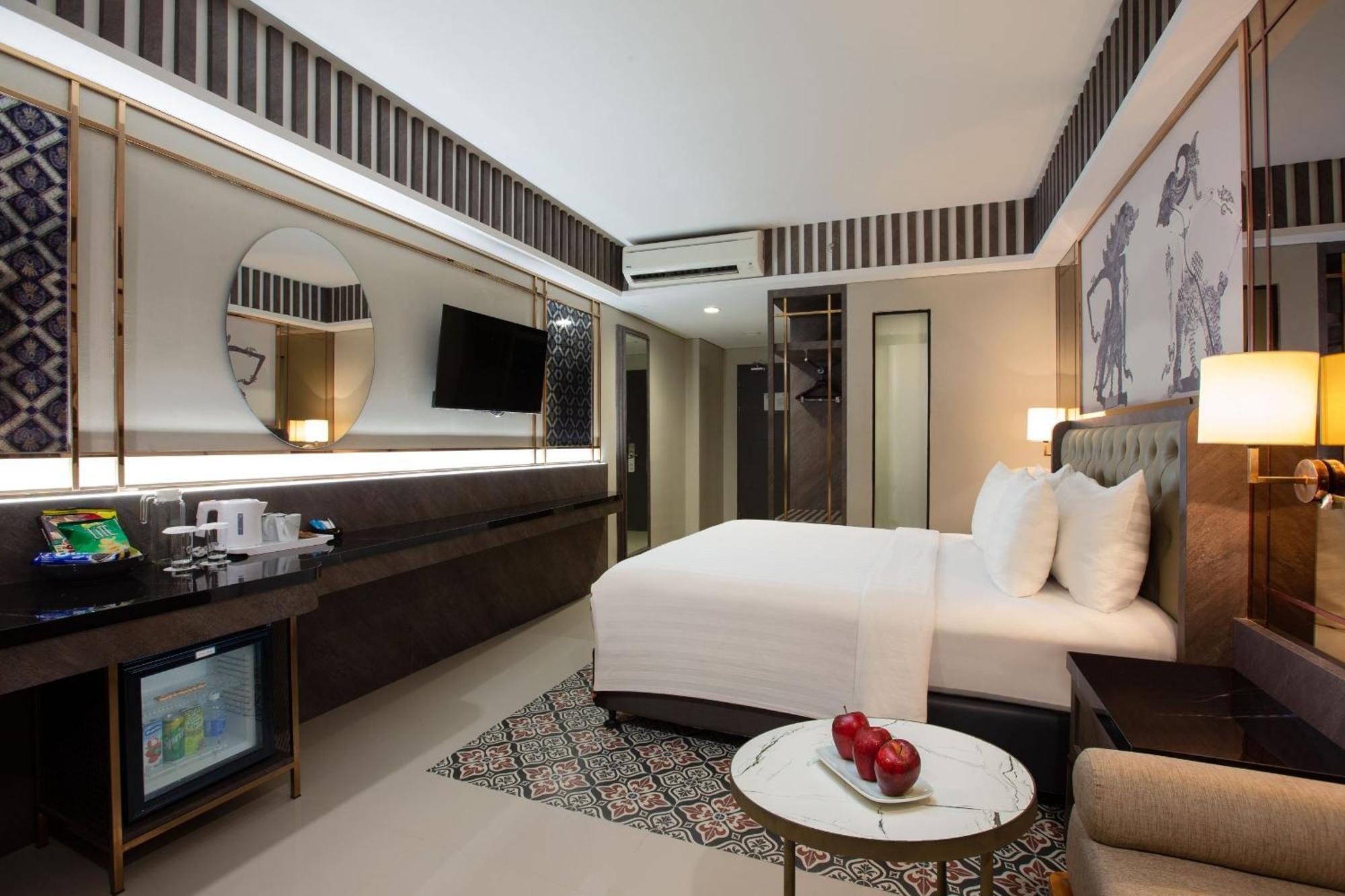 The Alana Hotel & Conference Center Malioboro Yogyakarta By Aston Exteriör bild